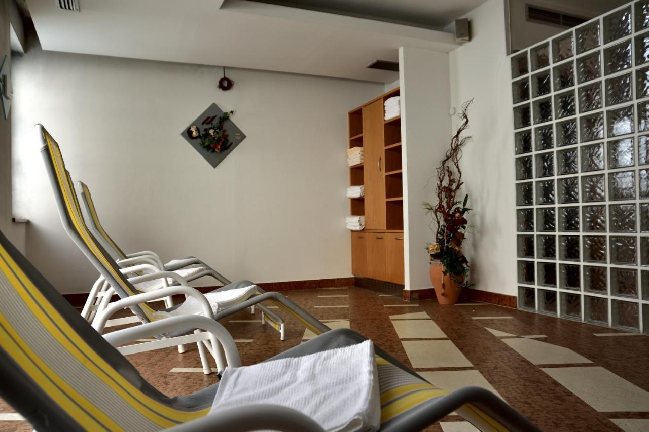 Hotel Krone Brunico Exteriér fotografie
