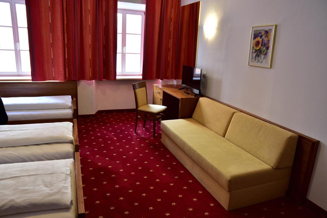 Hotel Krone Brunico Exteriér fotografie